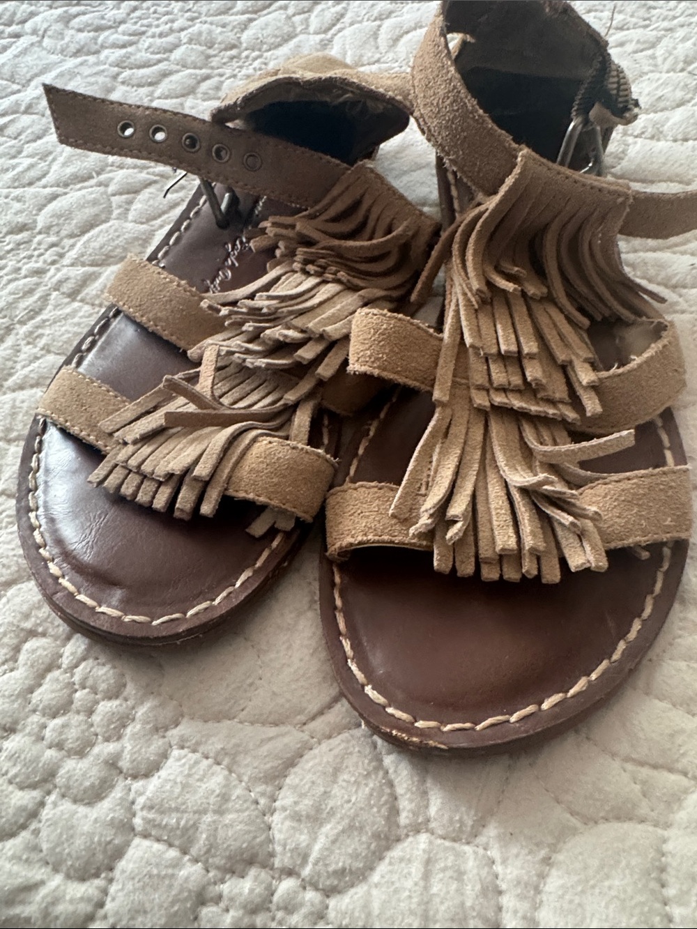 American Eagle Outfitters Tan Brown Suede Fringe Sandals